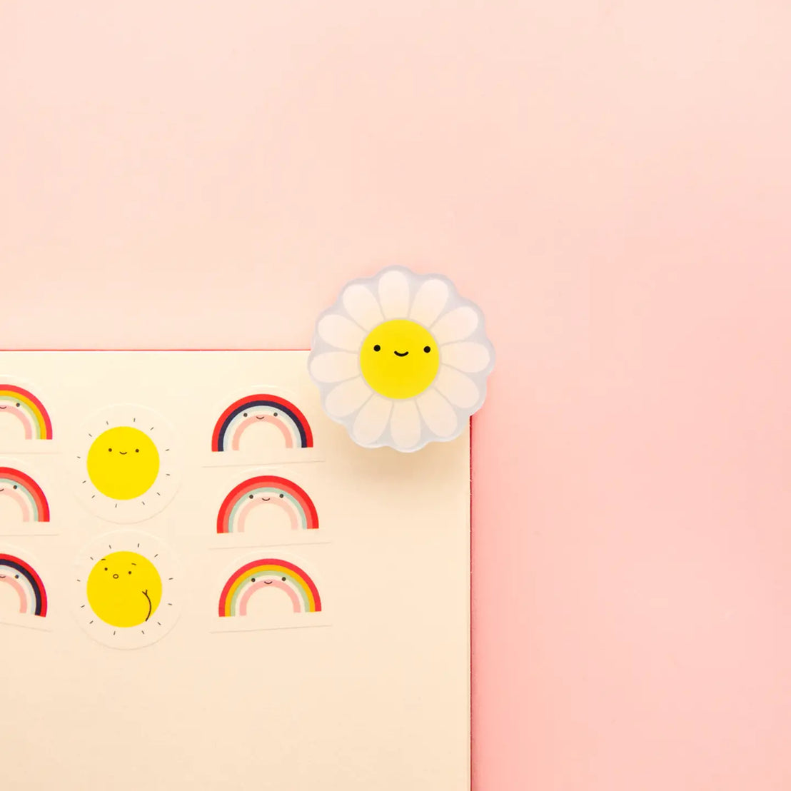 Happy Daisy Clip