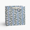 files/HydrangeaGiftBag_Large_f19953e2-410c-455f-b8ef-9b8426c41293.webp