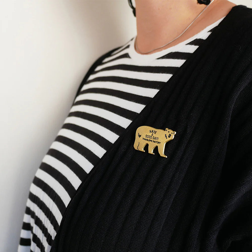 TRAVELER’S FACTORY Brass Bear Badge
