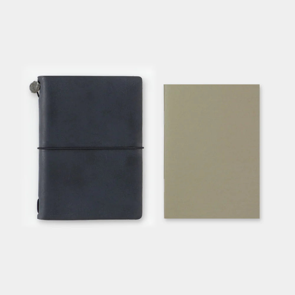 007 Passport Refill Free Diary Weekly, Traveler's Company