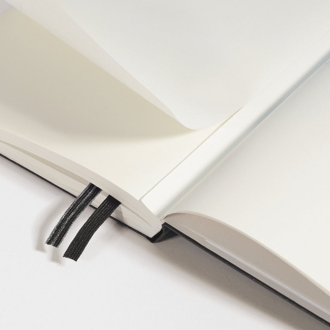 Leuchtturm1917 A5 Ruled Hardcover Notebook